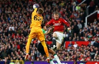 MU - Liverpool: Sức ép ngàn cân