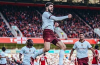 Man City nhọc nhằn giành 3 điểm