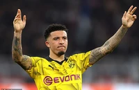 Sancho rực sáng giúp Borussia Dortmund hạ PSG, MU có tiếc nuối?