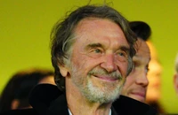 Tài sản của Sir Jim Ratcliffe tăng vọt, MU hưởng lợi