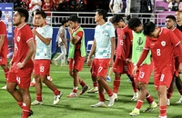 Bóng đá Indonesia 'cúi đầu', HLV Shin Tae-yong than trời