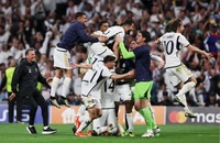 Ngược dòng phút cuối, Real Madrid vào chung kết Champions League