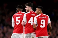 Arsenal sẵn sàng bán 7 ngôi sao