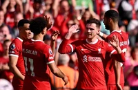 Aston Villa - Liverpool: Ngáng đường đối thủ