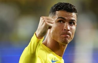 Ronaldo yêu cầu Al Nassr mua siêu sao của MU