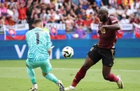 Lukaku gây thất vọng, đội tuyển Bỉ thua sốc