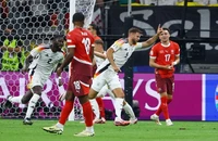 Thụy Sĩ theo chân đội tuyển Đức vào vòng 1/8 Euro 2024, Hungary chờ vé vớt