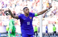 Mbappe ghi bàn đầu tiên tại Euro