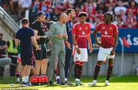 Ten Hag lên tiếng phẫn nộ với các ngôi sao thi đấu kém cỏi của MU