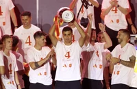 UEFA điều tra Rodri và Morata