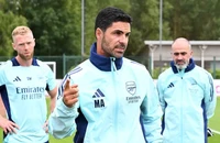 Arsenal công bố đội hình 26 cầu thủ: 11 ngôi sao ở nhà