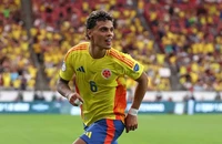 MU ra giá 17 triệu bảng mua ngôi sao ở Copa America, Ten Hag nói rõ tương lai của McTominay