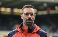 Điều bất ổn ở MU, Nistelrooy thay Ten Hag làm HLV trưởng