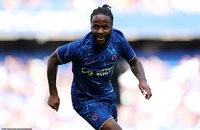 Ngôi sao của Chelsea sẵn sàng chuyển đến MU