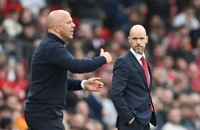 HLV Liverpool công khai vạch trần 3 điểm yếu chiến thuật của Ten Hag tại MU