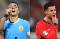 Suarez bật khóc, đưa ra quyết định khó khăn mà Ronaldo vẫn không chấp nhận