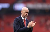 Ten Hag rời MU trở lại làm HLV trưởng CLB cũ