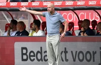 Ten Hag chịu thêm 1 thất bại nữa khi trở lại dẫn dắt CLB cũ