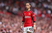 Antony tuyên bố muốn ra đi, MU sẵn sàng đàm phán với Fenerbahce và Mourinho