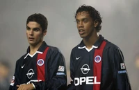 Arteta tiết lộ chuyện thú vị ở chung phòng với Ronaldinho