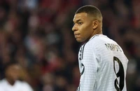 HLV đội tuyển Pháp bất ngờ, nóng mặt với Mbappe và Real Madrid