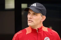 Cựu sao Chelsea cảnh báo MU tránh xa Tuchel