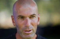 Zidane đưa ra phán quyết đầy ẩn ý về việc dẫn dắt MU