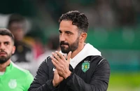 Amorim giải thích thay đổi tại MU sau trận đấu với Man City
