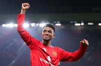 Sao trẻ tỏa sáng, MU thắng trận đầu tiên ở Europa League