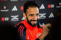 MU sẵn sàng cạnh tranh với Man City sau lời cầu xin của Amorim