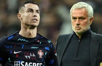 Mourinho làm rõ sự thật về cuộc đàm phán chuyển nhượng với Ronaldo