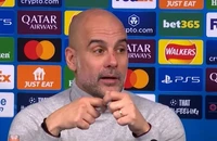 Tự làm hại bản thân, HLV Pep Guardiola phải lên tiếng xin lỗi