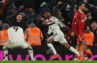 MU cầm hòa Liverpool