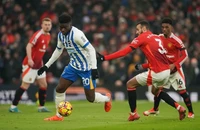 MU trắng tay trên sân nhà Old Trafford