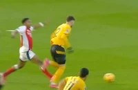 Premier League ra tuyên bố về chiếc thẻ đỏ vô lý của ngôi sao Arsenal