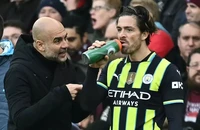 Pep Guardiola sẵn sàng tàn nhẫn loại bỏ 8 ngôi sao Man City