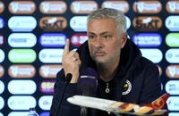 Mourinho nhờ đến pháp luật đòi lại công bằng