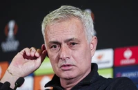 Mourinho lớn tiếng chỉ trích Fenerbahce