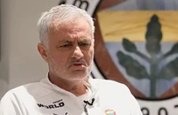 Sự thật đằng sau lời chế giễu tàn bạo của Mourinho