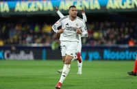 Mbappe tái hiện khoảnh khắc Ronaldo khi phá vỡ kỷ lục của Ronaldo khác