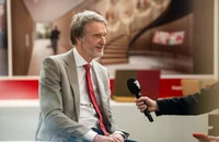 Sir Jim Ratcliffe công bố lý do sẽ chia tay MU