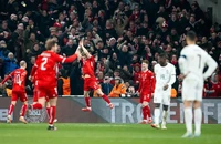 Sự thật đằng sau màn ăn mừng bắt chước Ronaldo của Hojlund
