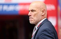 Hé lộ chính xác mức lương của trọng tài ở Premier League