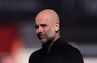 Sự thật đằng sau sự khinh miệt của Pep Guardiola với huyền thoại bóng đá Anh