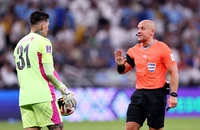 FIFA công bố thay đổi luật về trọng tài lớn nhất lịch sử bóng đá