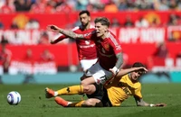 MU lại thua, Arsenal đại thắng