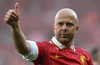 Slot lên tiếng biết ơn Man City giúp Liverpool vô địch Premier League