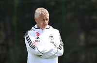 Solskjaer chỉ trích quyết định chuyển nhượng của MU
