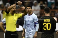 Ronaldo đưa ra tuyên bố về việc gia nhập đội bóng của Messi