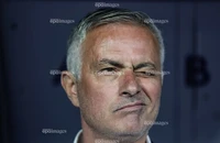 Mourinho giải cứu Sancho khỏi MU